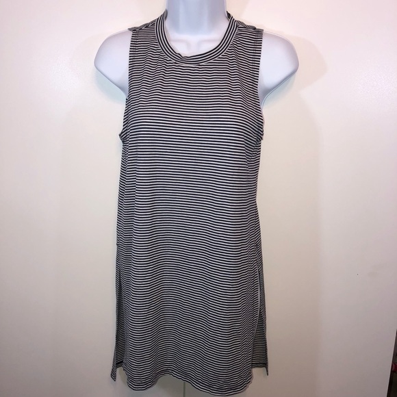 BcBGeneration Black $White Stripe Top - Picture 1 of 4
